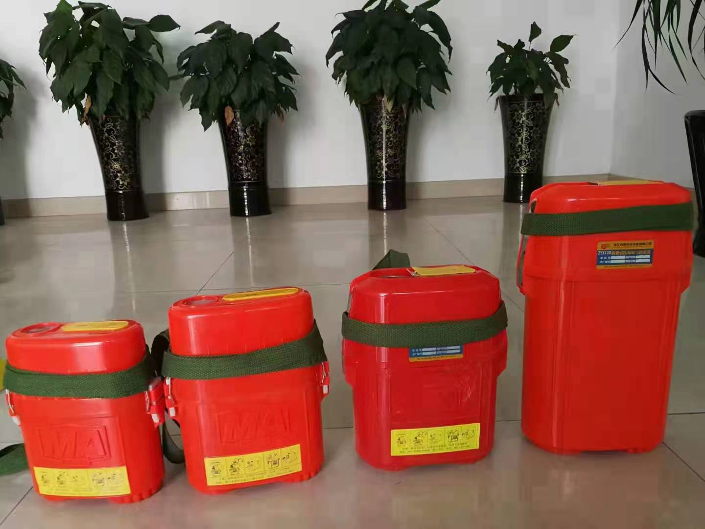 自救器，壓縮氧自救器